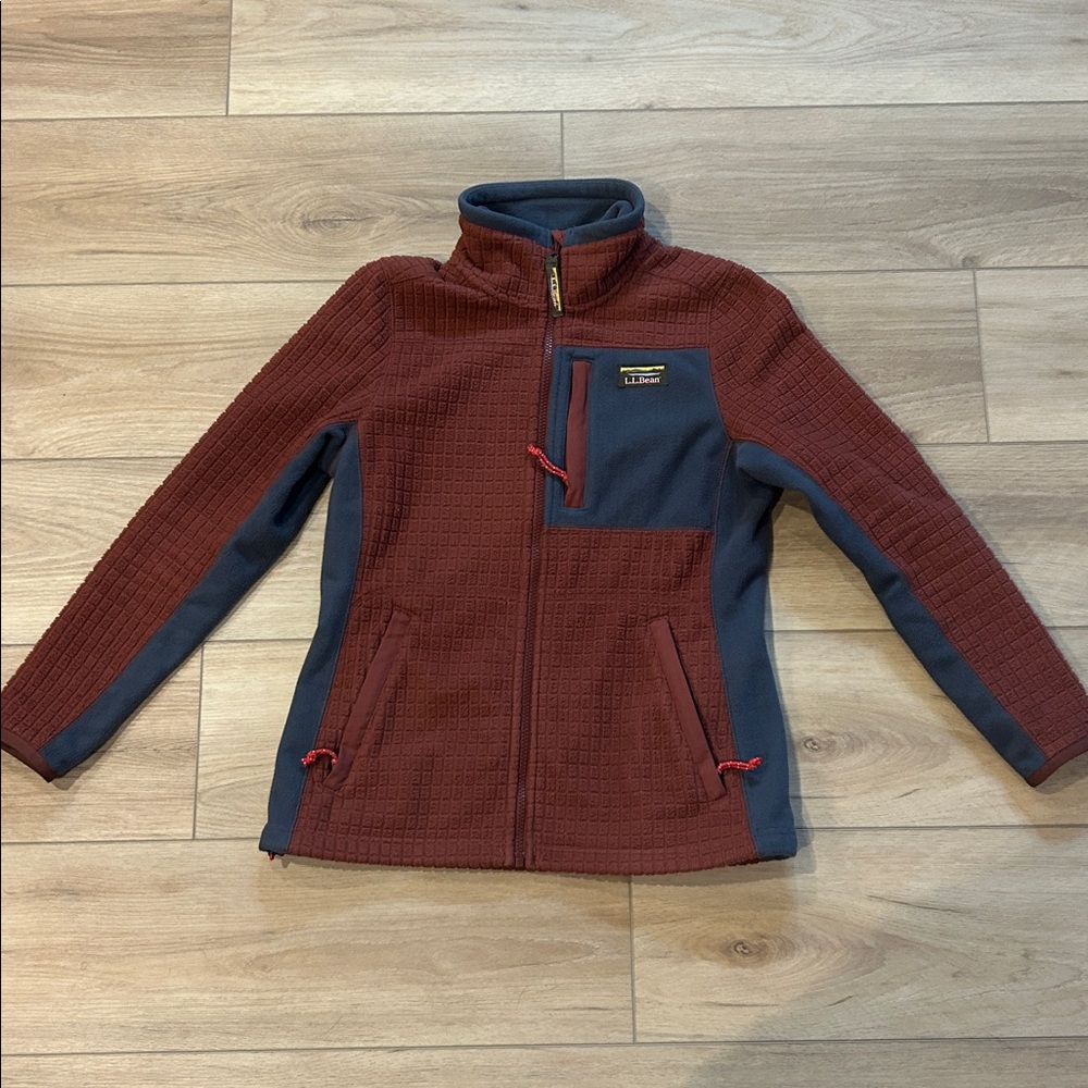 L.L. Bean mountain classic jacket size women’s XSP